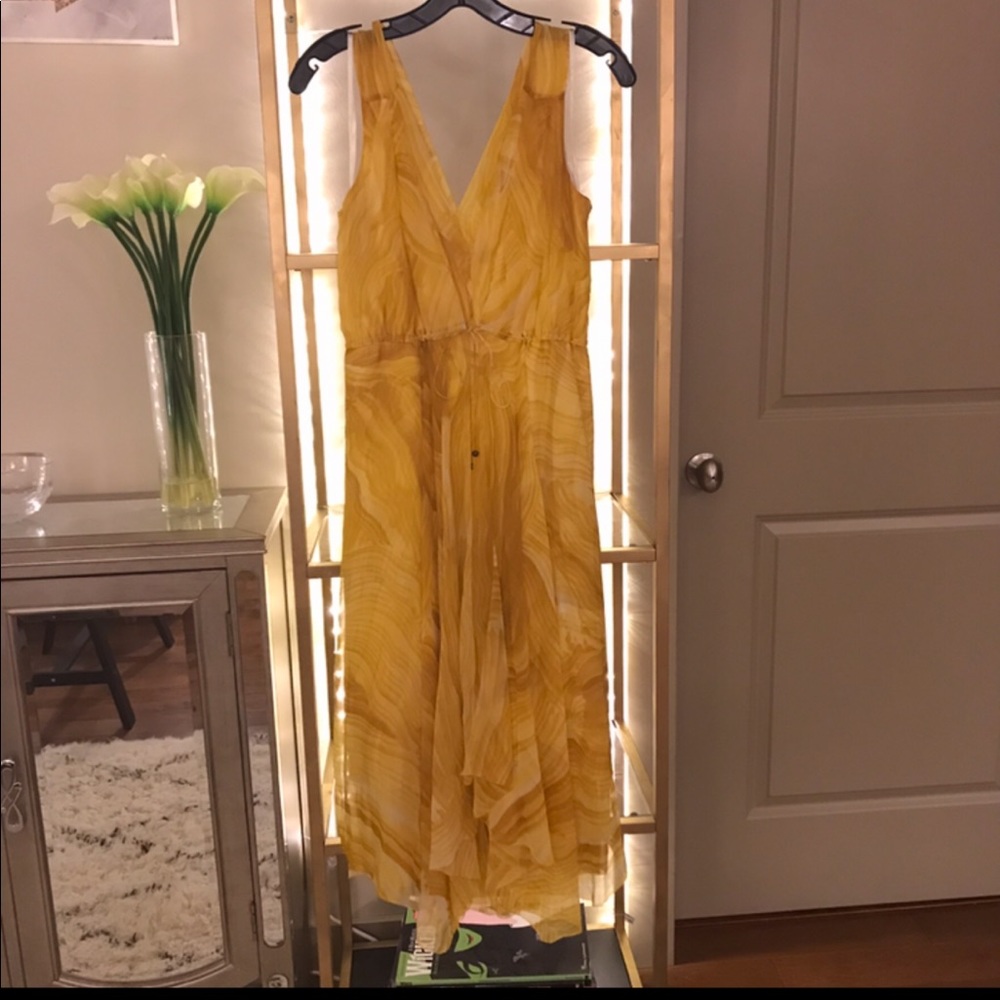 Diane Von Furstenberg Yellow Chiffon Dress 💛